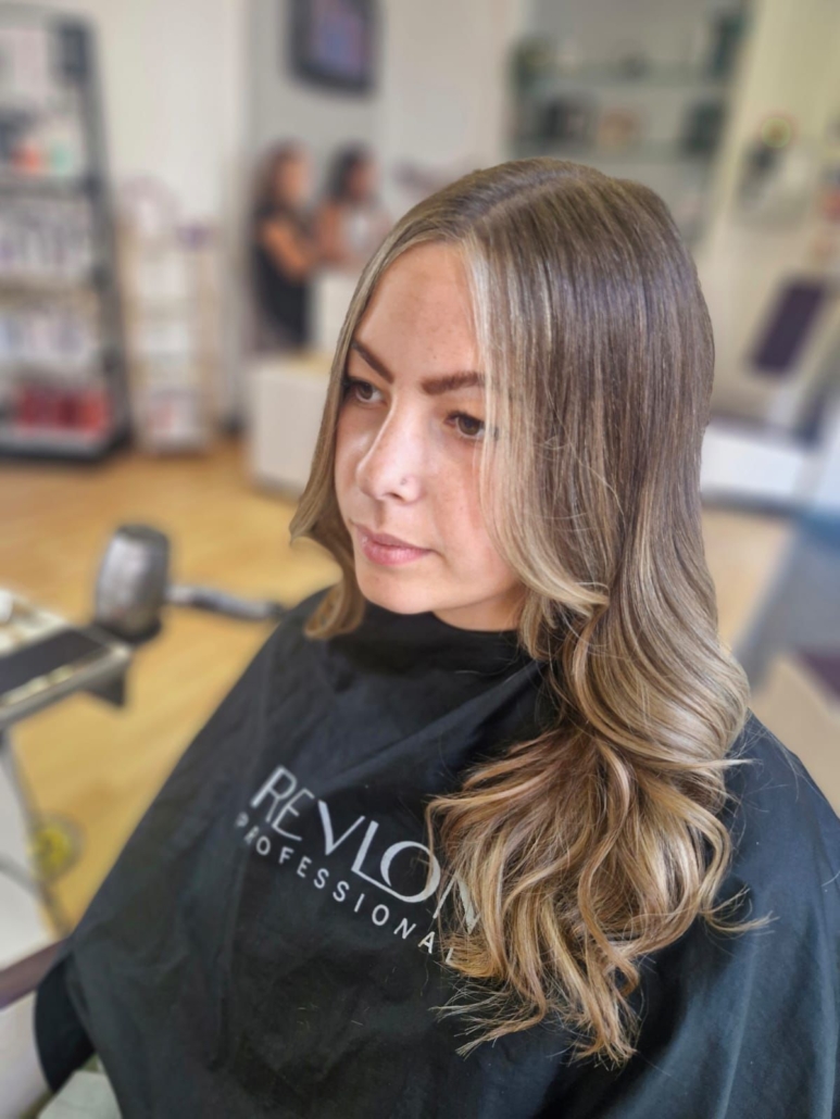 Glossy blow-dry and colour
